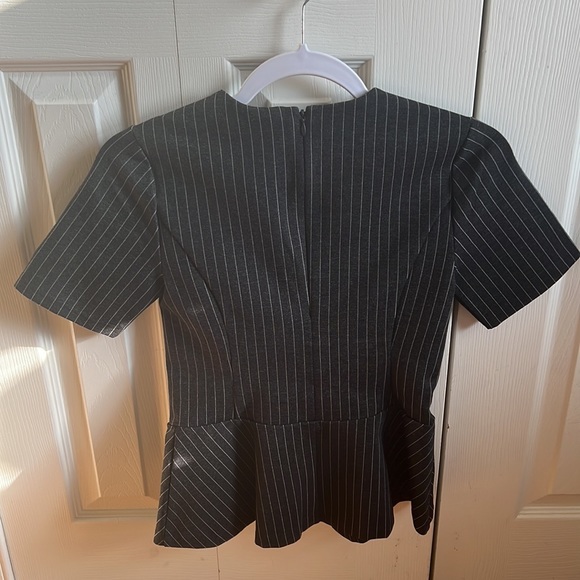 LAUREN (RALPH LAUREN) GREY PIN-STRIPED PEPLUM TOP - Picture 6 of 6
